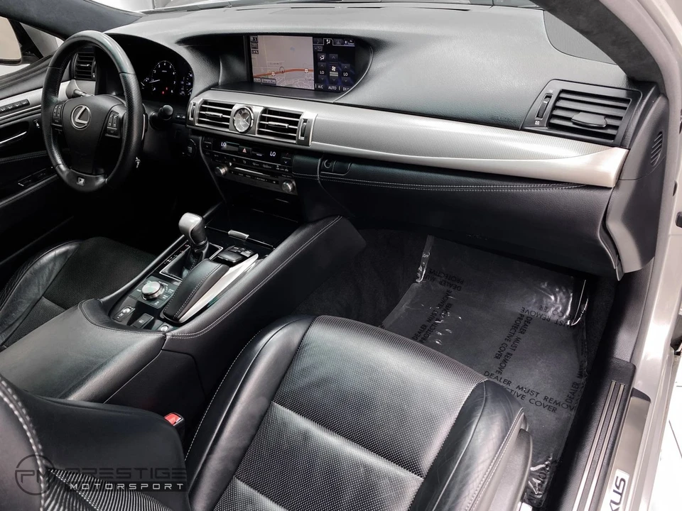 2013 Lexus LS 4th Gen - Image 15 of 31