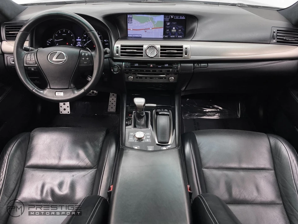 2013 Lexus LS 4th Gen - Image 19 of 31