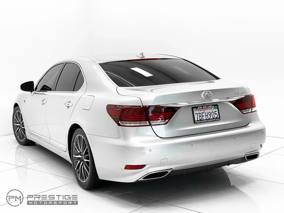 2013 Lexus LS 4th Gen - Image 4 of 31