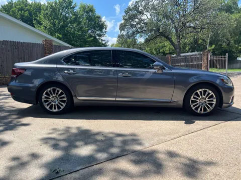 2013 Lexus LS460L