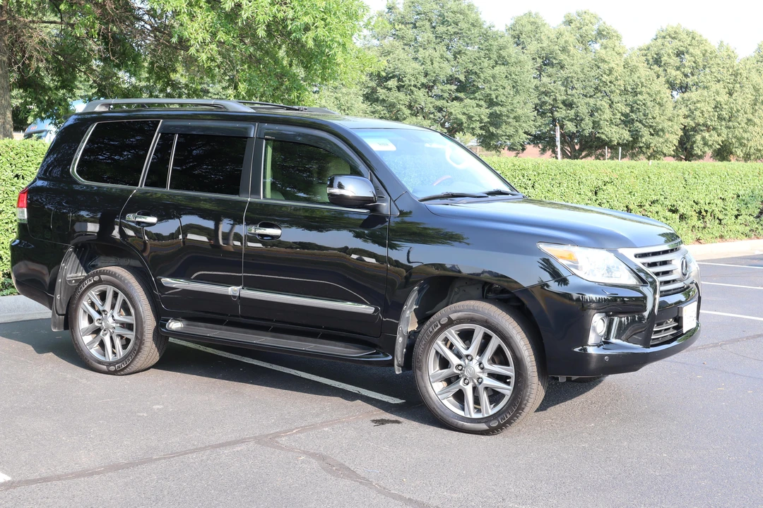 2013 Lexus LX 3rd Gen - Image 16 of 31