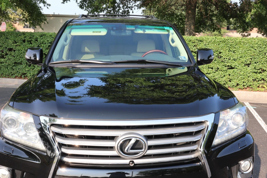 2013 Lexus LX 3rd Gen - Image 25 of 31