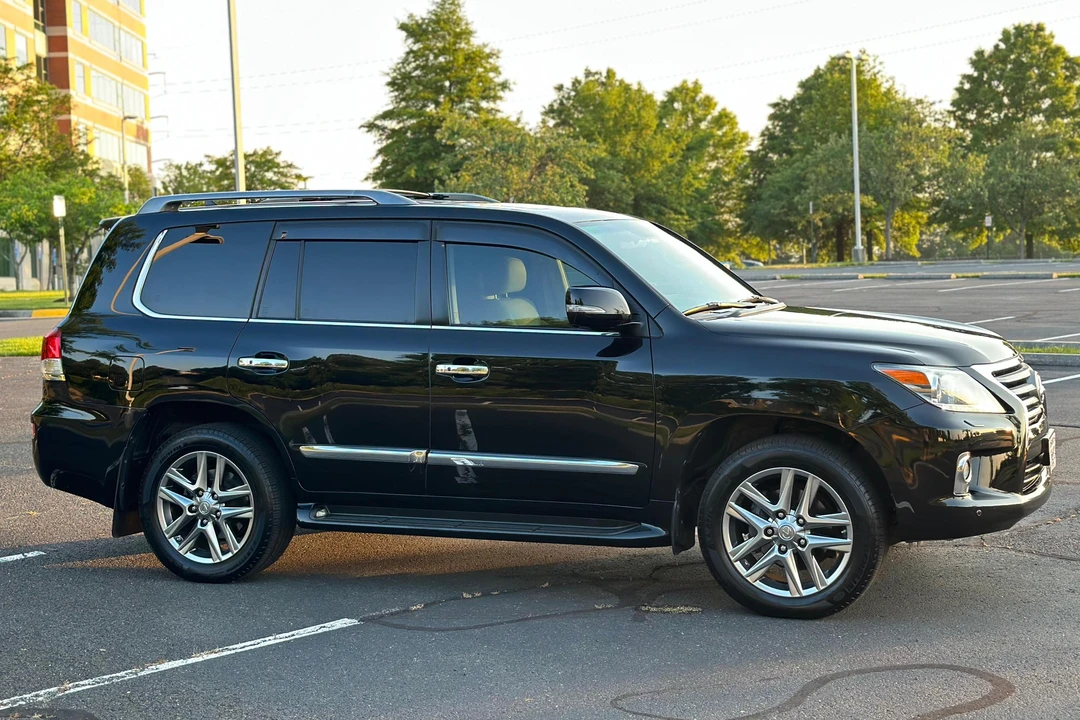 2013 Lexus LX 3rd Gen - Image 3 of 31