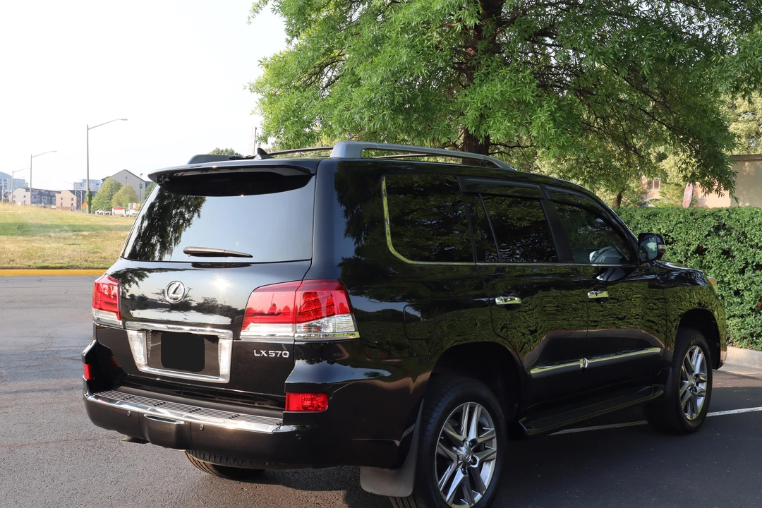 2013 Lexus LX 3rd Gen - Image 12 of 31