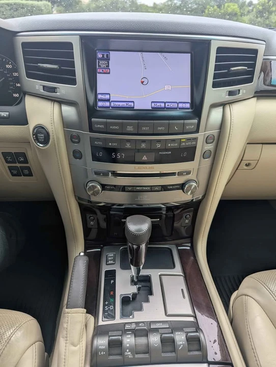 2013 Lexus LX 3rd Gen - Image 15 of 16