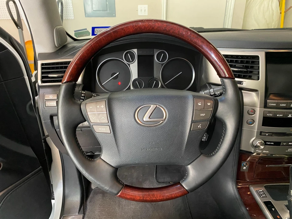 2013 Lexus LX 3rd Gen - Image 11 of 11