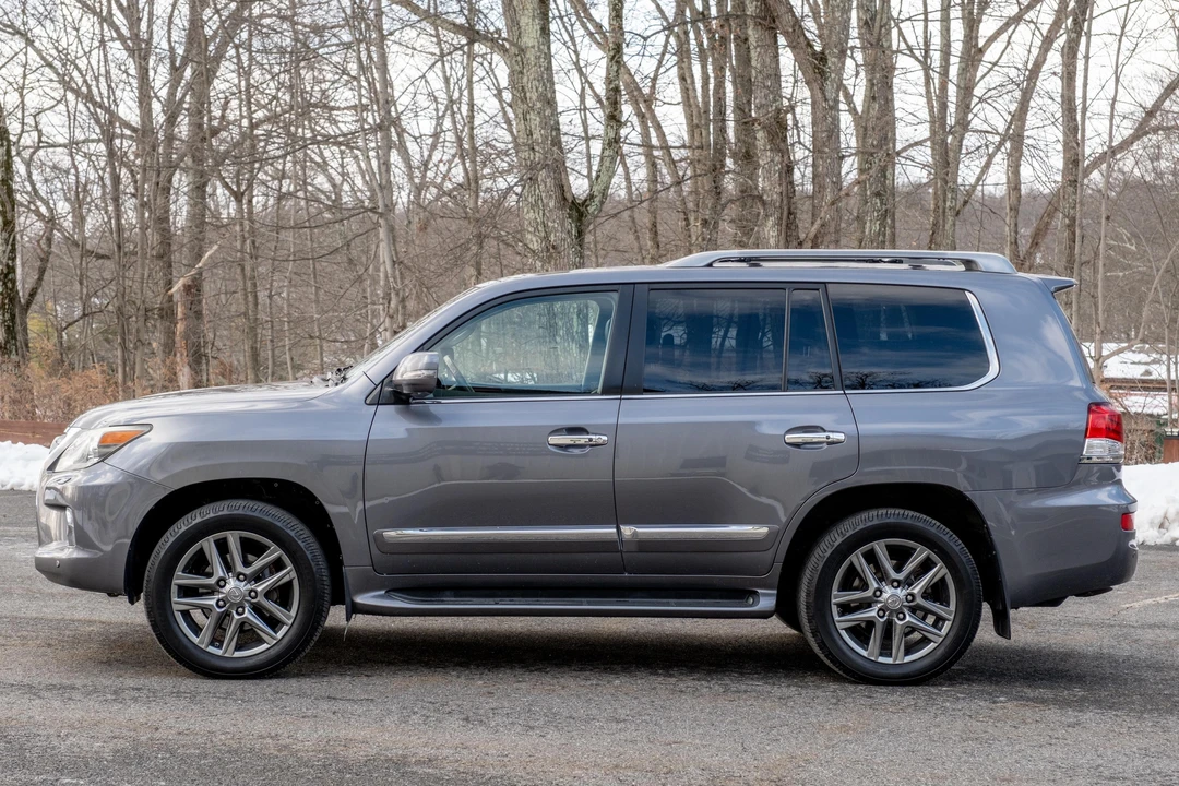 2013 Lexus LX 3rd Gen - Image 7 of 31
