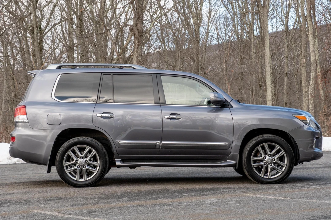2013 Lexus LX 3rd Gen - Image 3 of 31