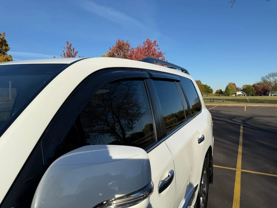 2013 Lexus LX 3rd Gen - Image 26 of 31