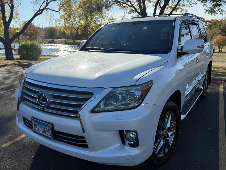 2013 Lexus LX 3rd Gen - Image 6 of 31