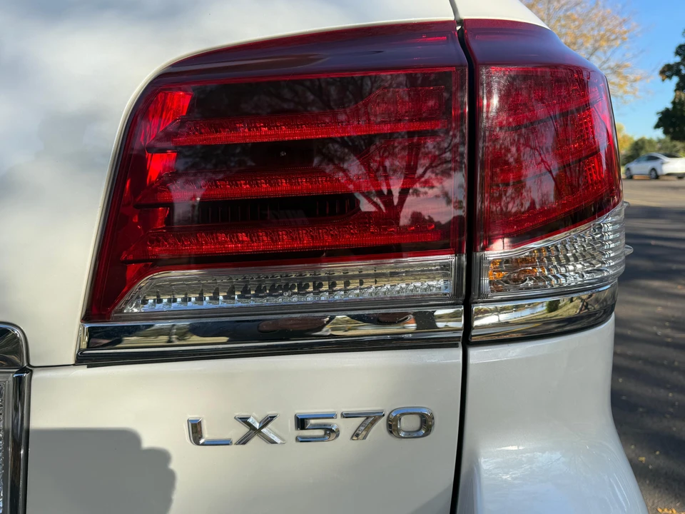 2013 Lexus LX 3rd Gen - Image 30 of 31