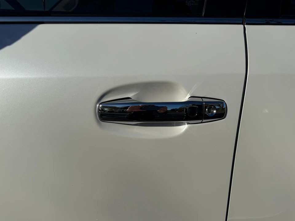 2013 Lexus LX 3rd Gen - Image 27 of 31