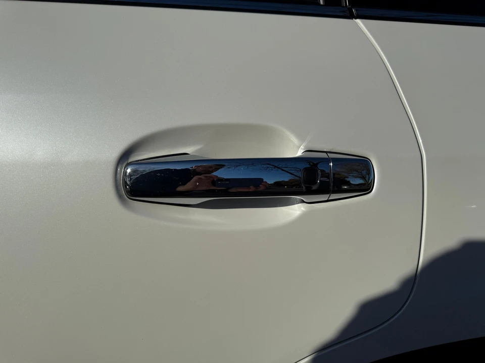 2013 Lexus LX 3rd Gen - Image 28 of 31