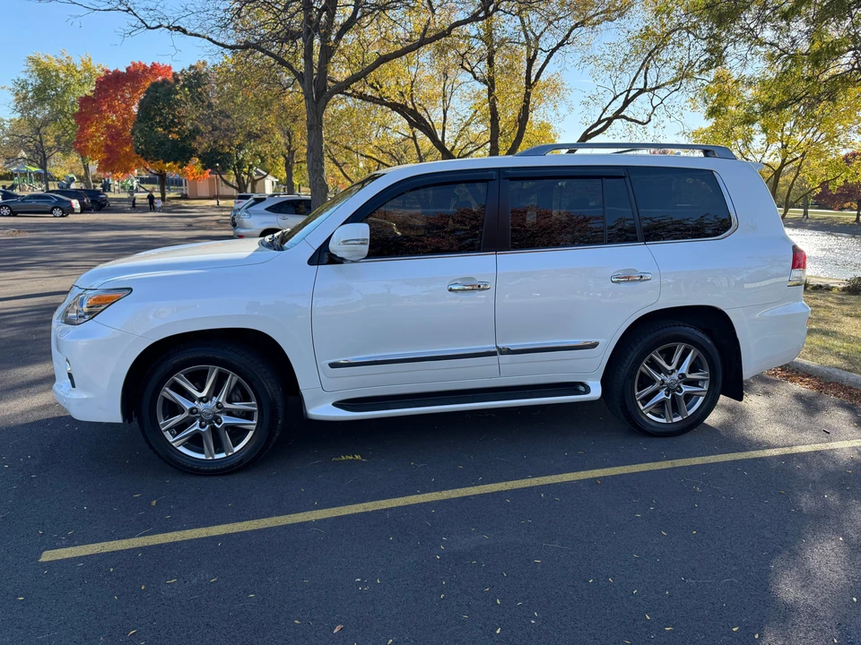 2013 Lexus LX 3rd Gen - Image 10 of 31