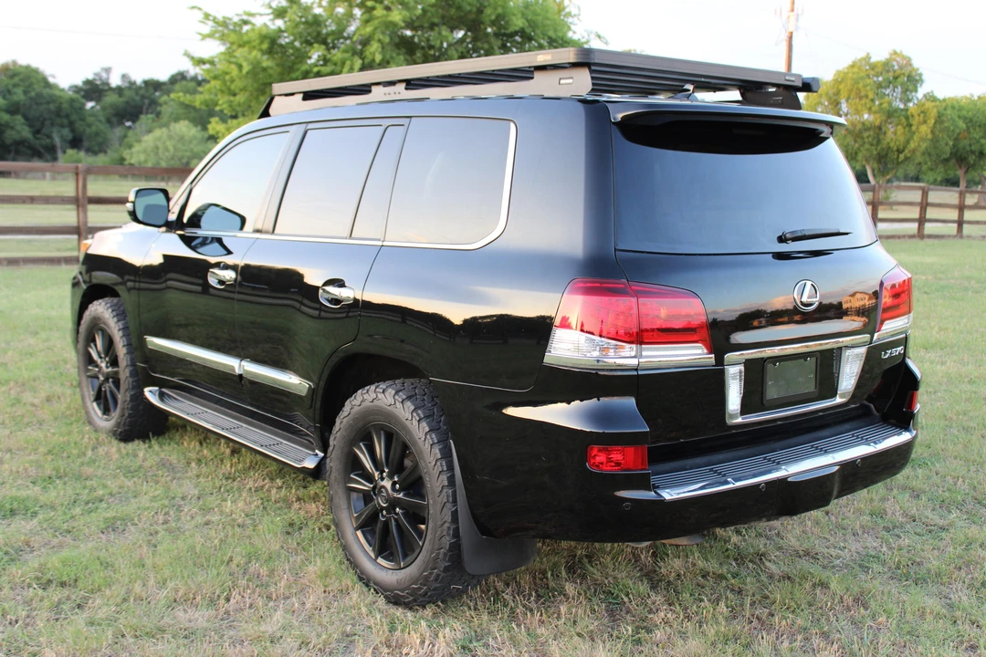 2013 Lexus LX 3rd Gen - Image 4 of 31