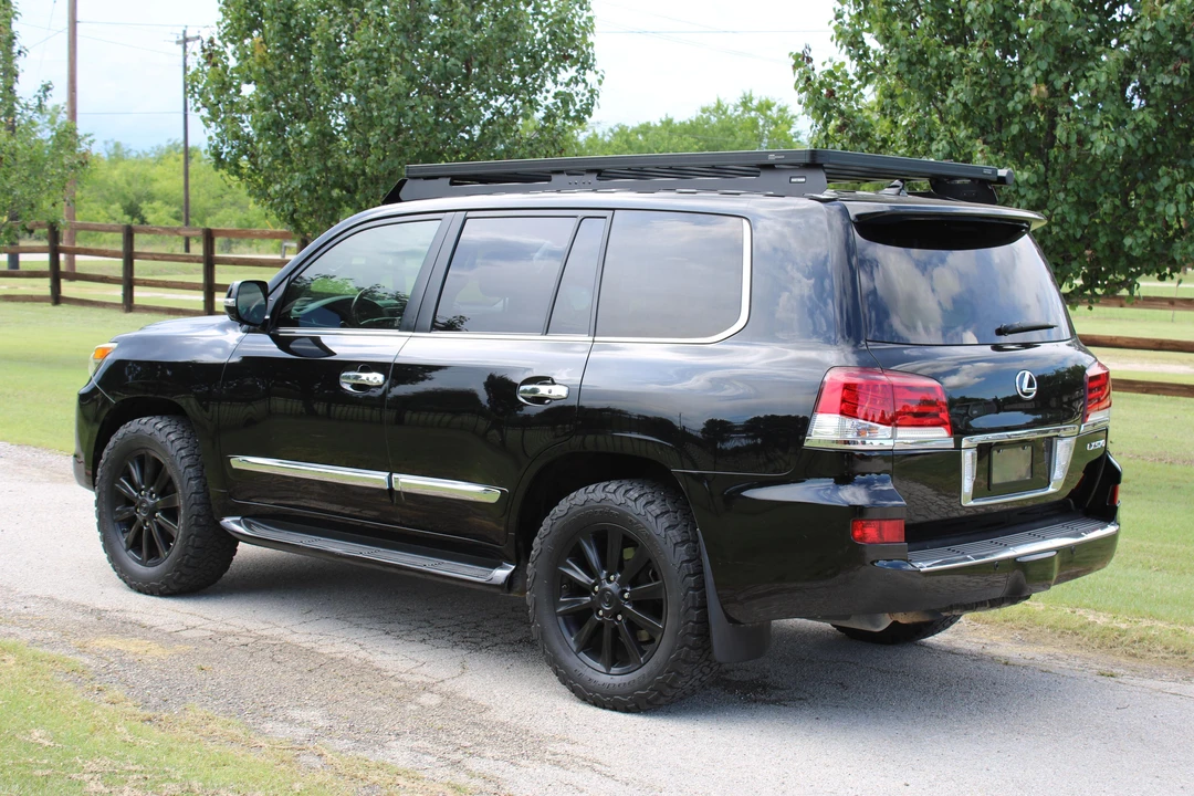 2013 Lexus LX 3rd Gen - Image 25 of 31