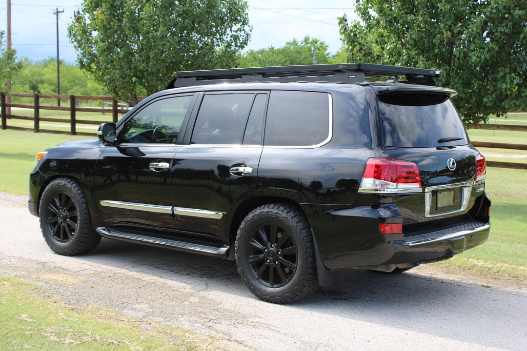 2013 Lexus LX 3rd Gen - Image 24 of 31
