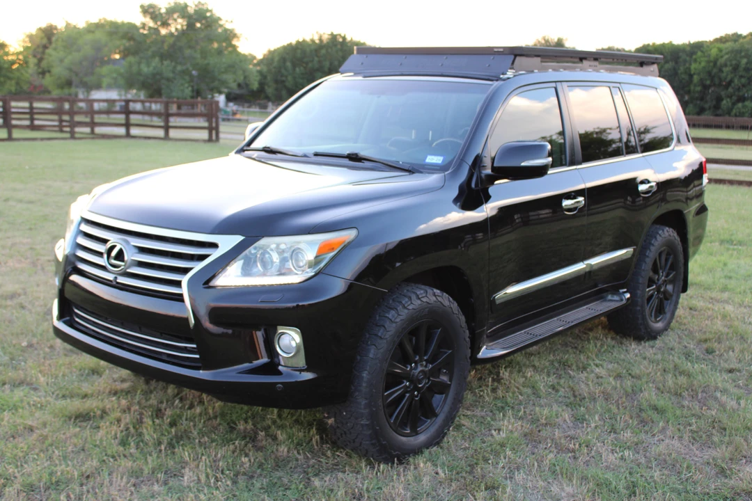 2013 Lexus LX 3rd Gen - Image 8 of 31