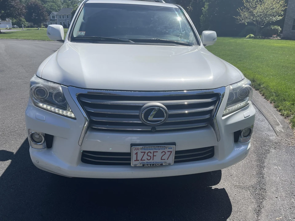 2013 Lexus LX 3rd Gen - Image 18 of 31