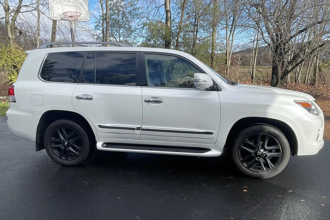 2013 Lexus LX 3rd Gen - Image 3 of 31