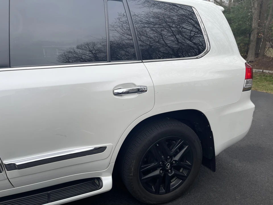 2013 Lexus LX 3rd Gen - Image 30 of 31
