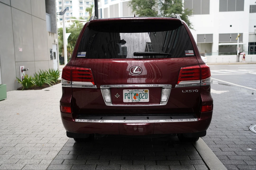 2013 Lexus LX 3rd Gen - Image 28 of 31