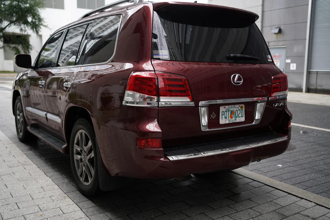 2013 Lexus LX 3rd Gen - Image 25 of 31