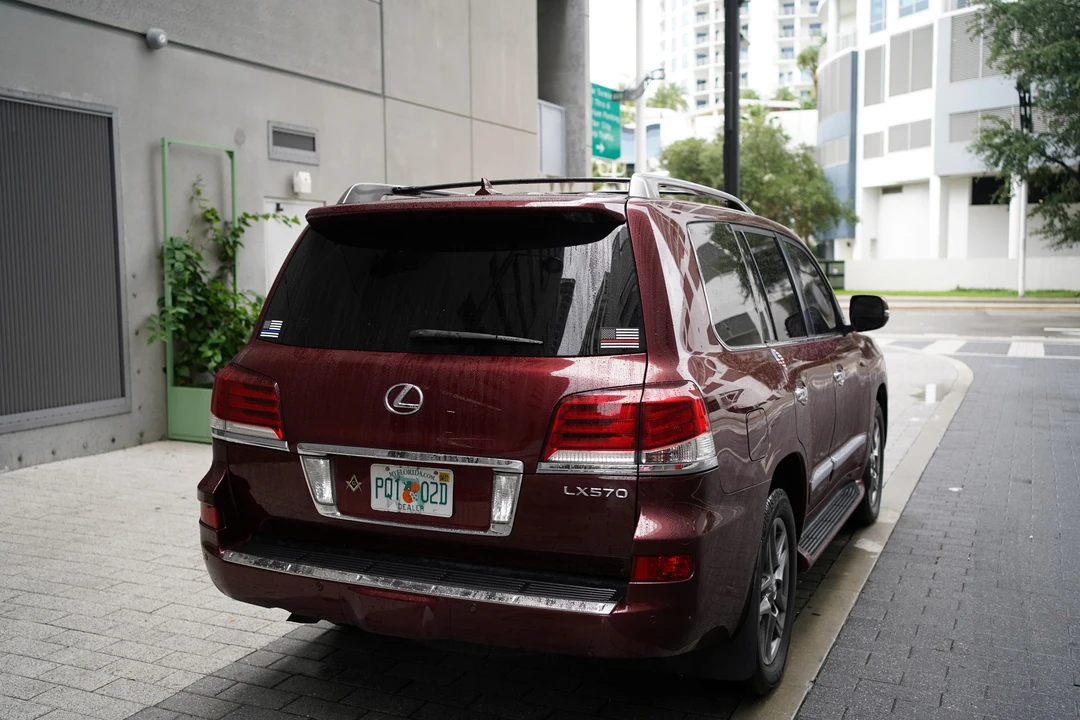 2013 Lexus LX 3rd Gen - Image 30 of 31