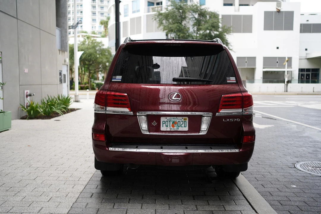 2013 Lexus LX 3rd Gen - Image 27 of 31