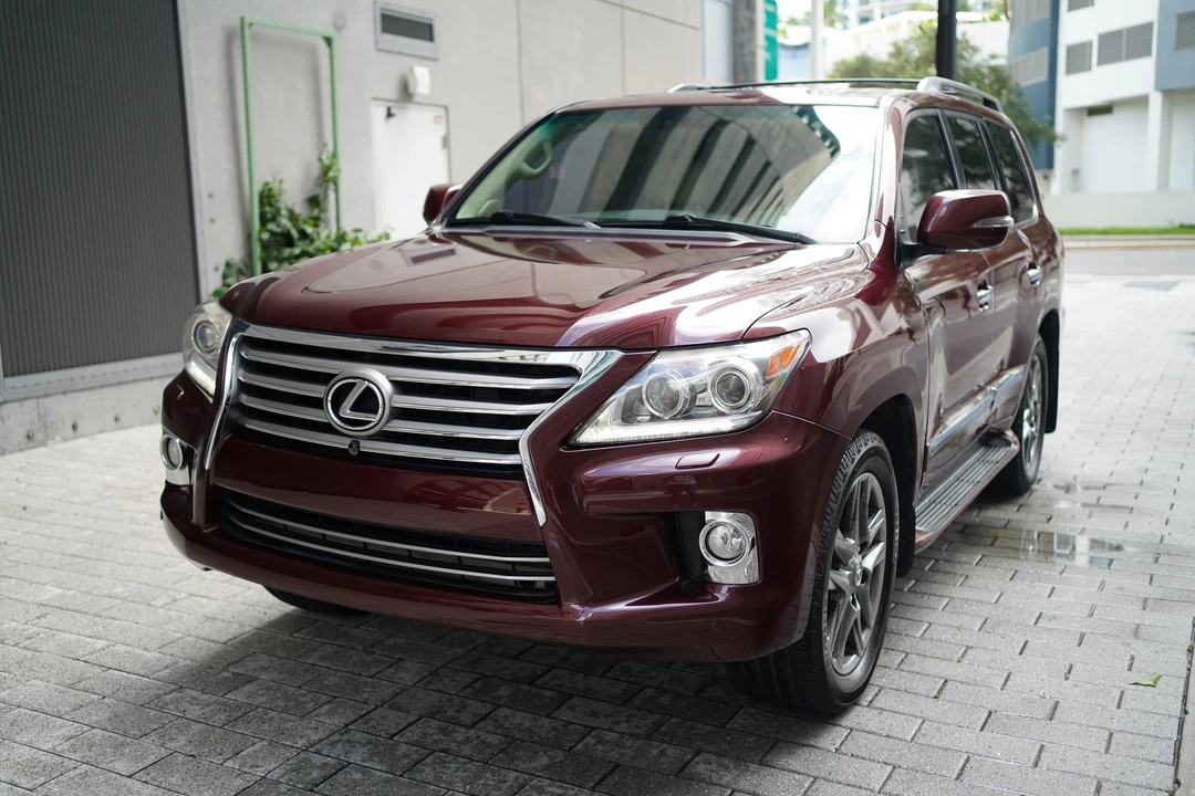 2013 Lexus LX 3rd Gen - Image 11 of 31