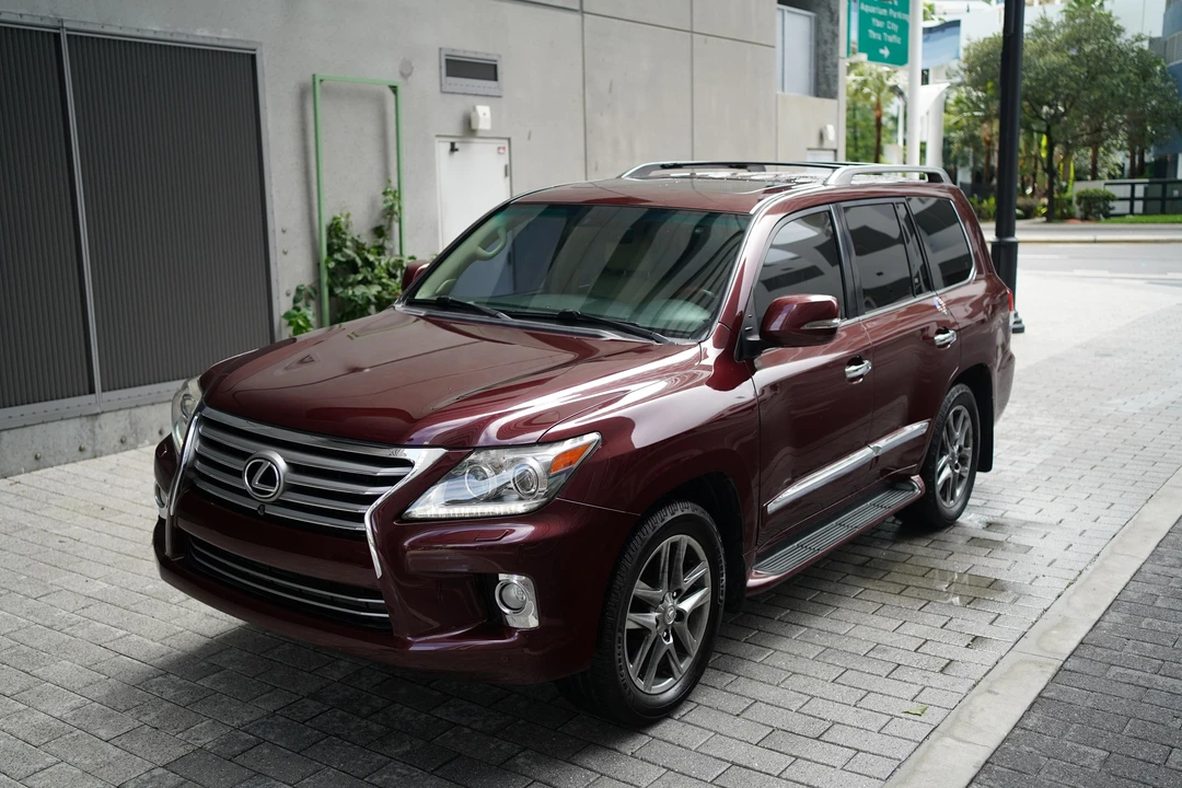 2013 Lexus LX 3rd Gen - Image 14 of 31