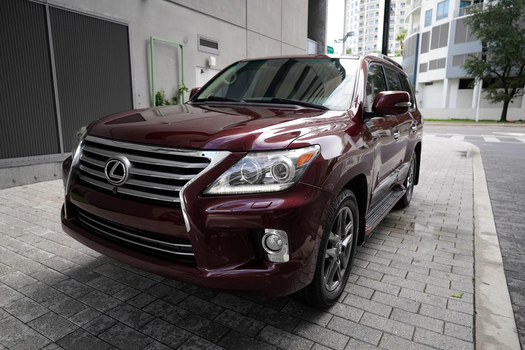 2013 Lexus LX 3rd Gen - Image 10 of 31