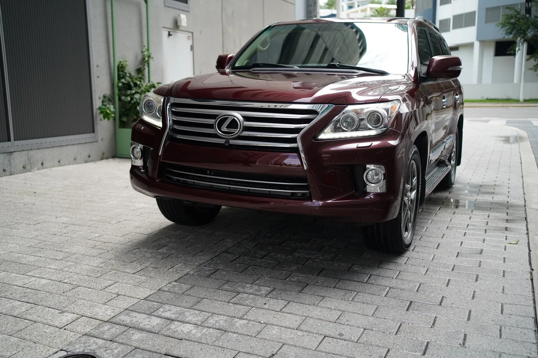 2013 Lexus LX 3rd Gen - Image 7 of 31