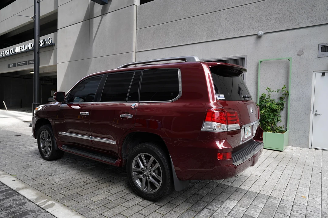 2013 Lexus LX 3rd Gen - Image 23 of 31
