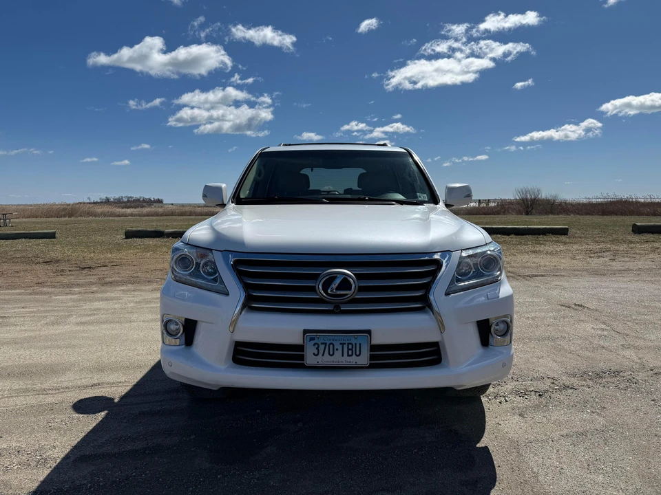 2013 Lexus LX 3rd Gen - Image 6 of 31