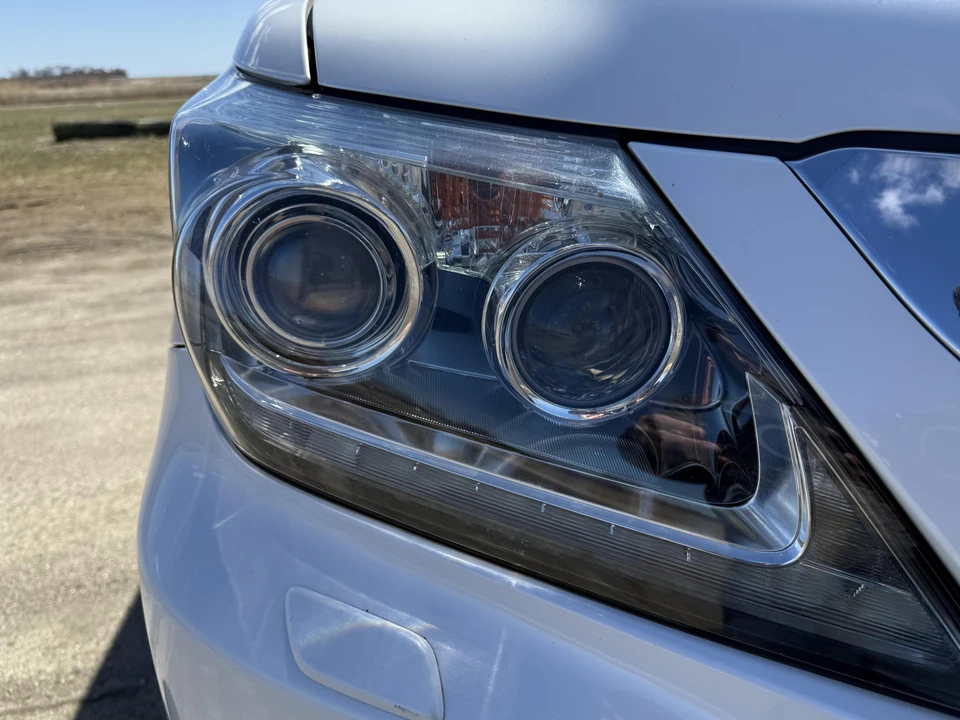 2013 Lexus LX 3rd Gen - Image 25 of 31