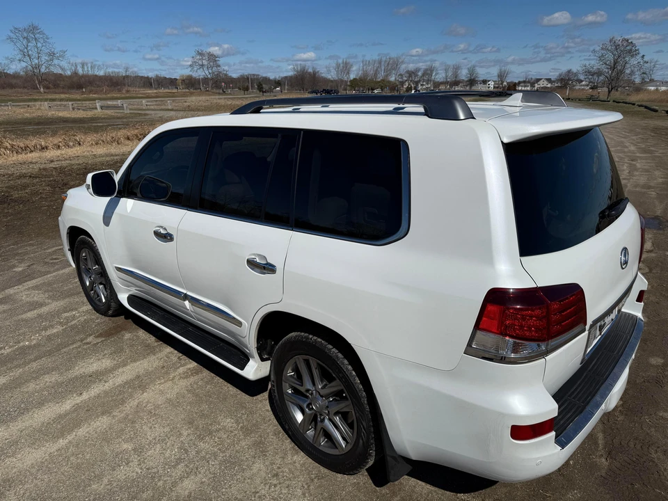2013 Lexus LX 3rd Gen - Image 12 of 31
