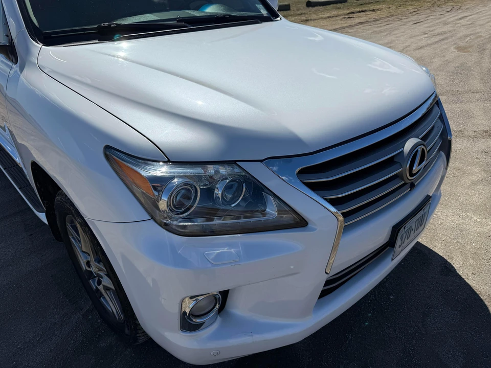 2013 Lexus LX 3rd Gen - Image 24 of 31
