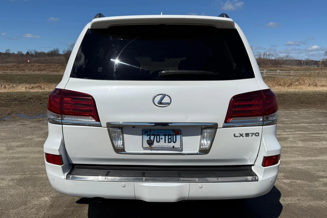 2013 Lexus LX 3rd Gen - Image 5 of 31