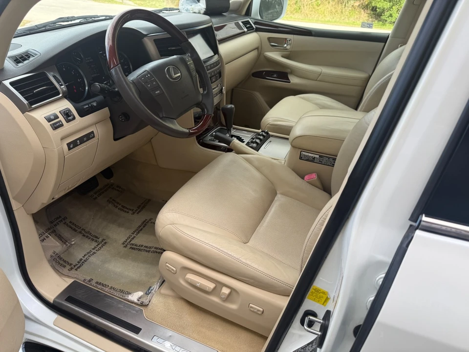 2013 Lexus LX 3rd Gen - Image 19 of 21