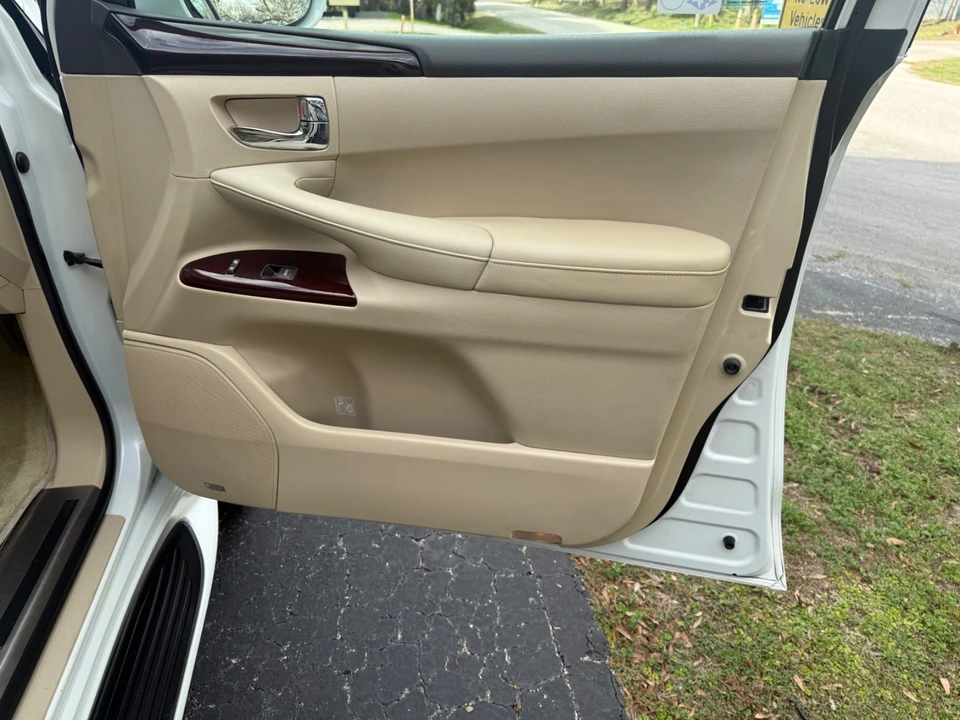 2013 Lexus LX 3rd Gen - Image 11 of 21