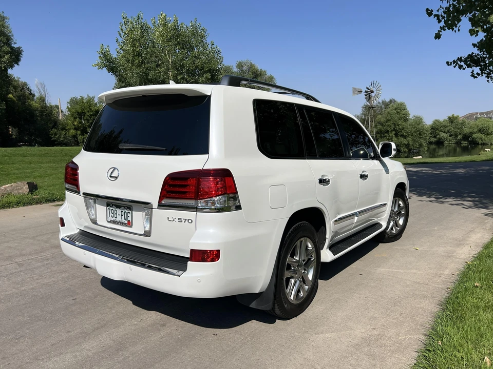 2013 Lexus LX 3rd Gen - Image 14 of 31