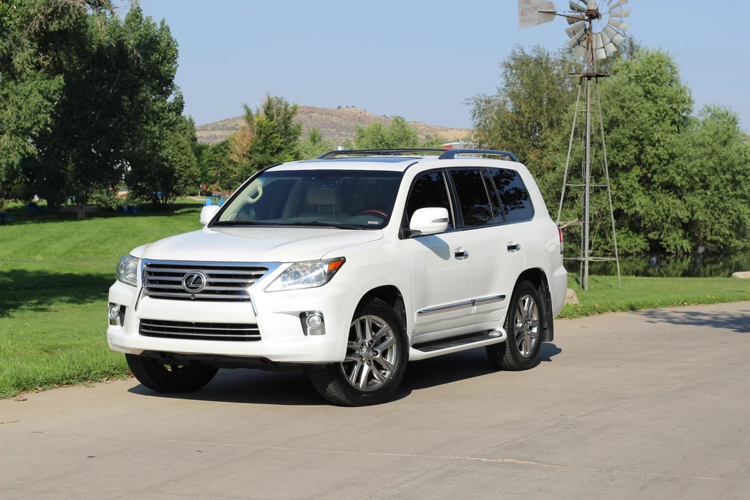 2013 Lexus LX 3rd Gen - Image 11 of 31