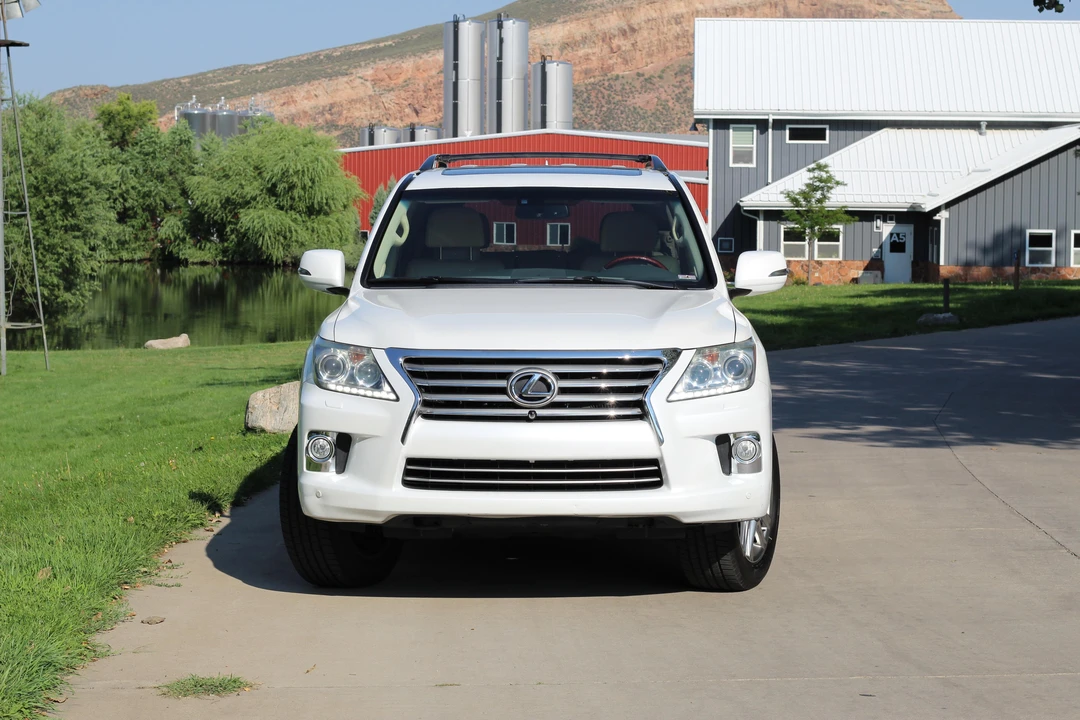 2013 Lexus LX 3rd Gen - Image 6 of 31