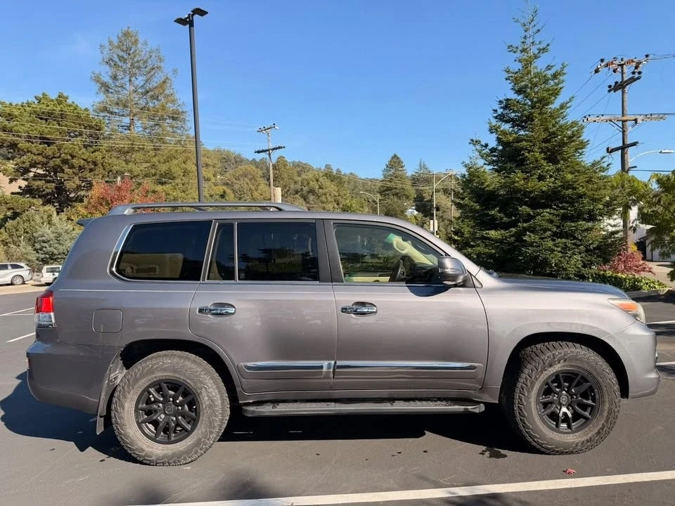 2013 Lexus LX 3rd Gen - Image 5 of 20