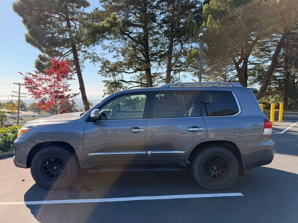 2013 Lexus LX 3rd Gen - Image 3 of 20