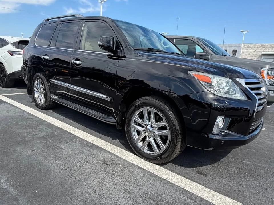 2013 Lexus LX 3rd Gen - Image 5 of 14