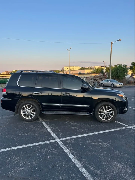 2013 Lexus LX 3rd Gen - Image 6 of 20