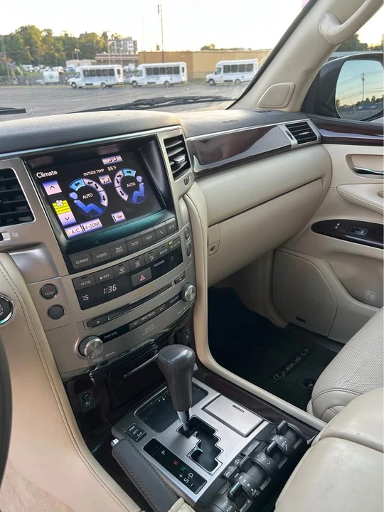 2013 Lexus LX 3rd Gen - Image 16 of 20