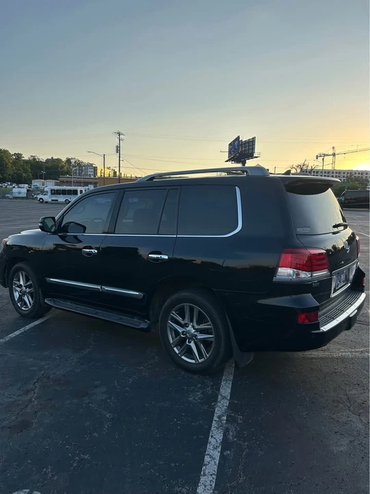 2013 Lexus LX 3rd Gen - Image 12 of 20